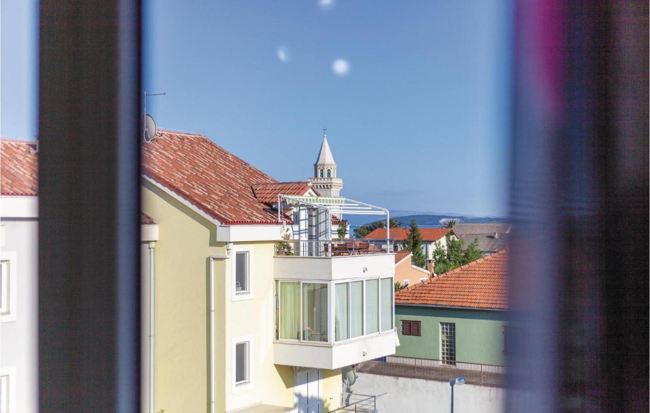 Lovely Apartment In Kastel Stafilic With Jacuzzi Kastela Ngoại thất bức ảnh